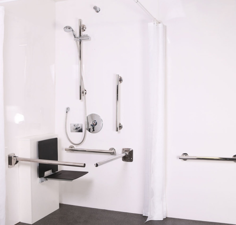Luxury Concealed Valve Doc M shower pack with slimline seat